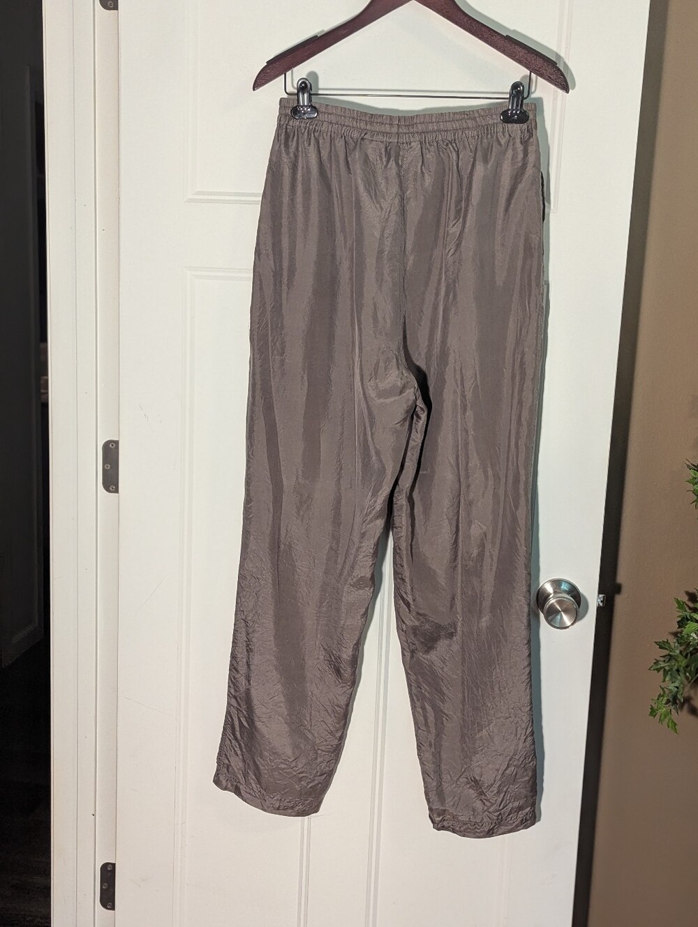 Vintage Women's Two-Piece Silk Lightweight Jacket & Pants Set. Sz Med. - Picture 12 of 16